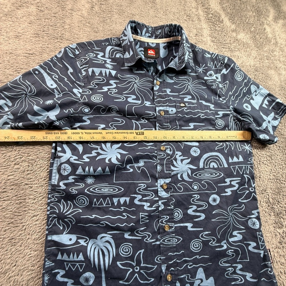 Quiksilver Men's S Blue Tropical Print Button Up Short Sleeve Shirt Surf Beach - Picture 4 of 4